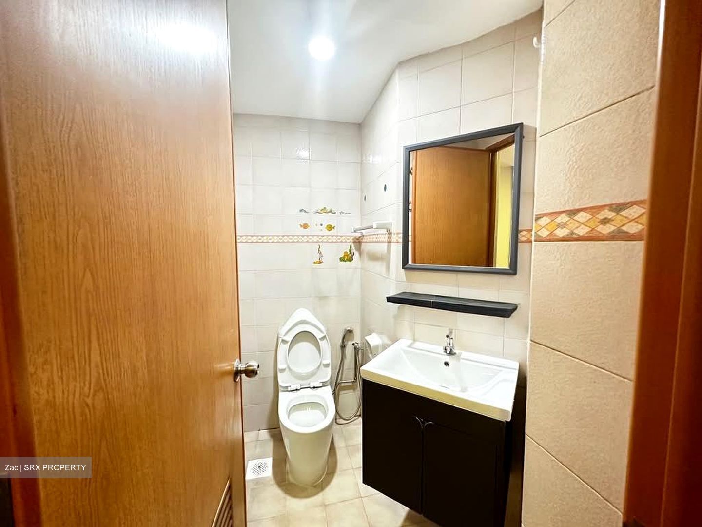 Glendale Park (D23), Condominium #556465991